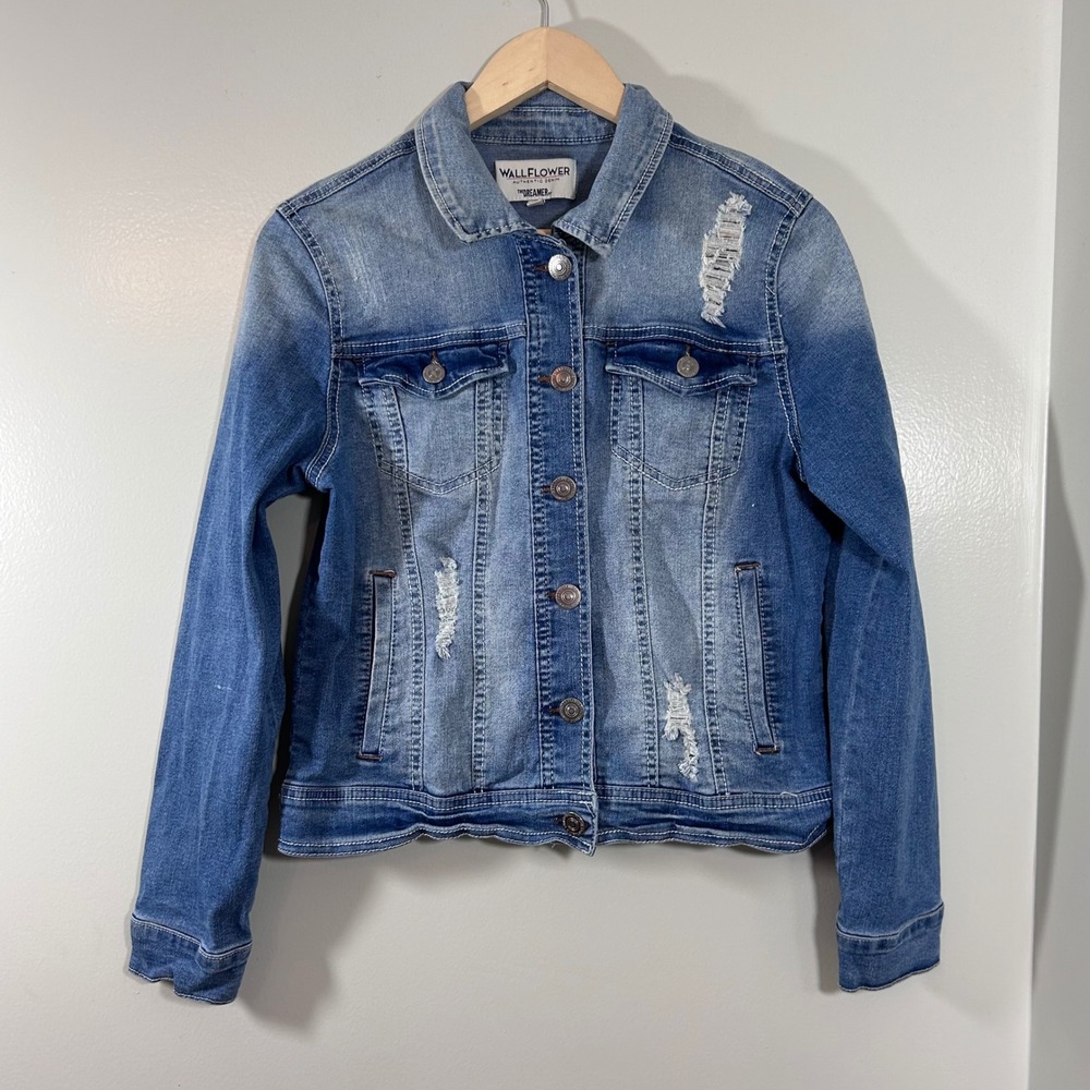 WallFlower The Dreamer Fit Distressed Denim Jacket Medium Wash Blue Large L
